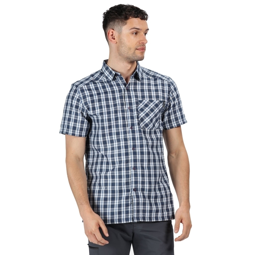 Regatta Mens Mindano V Polyester Checked Short Sleeve Shirt S - Chest 37-38’ (94-96.5cm)