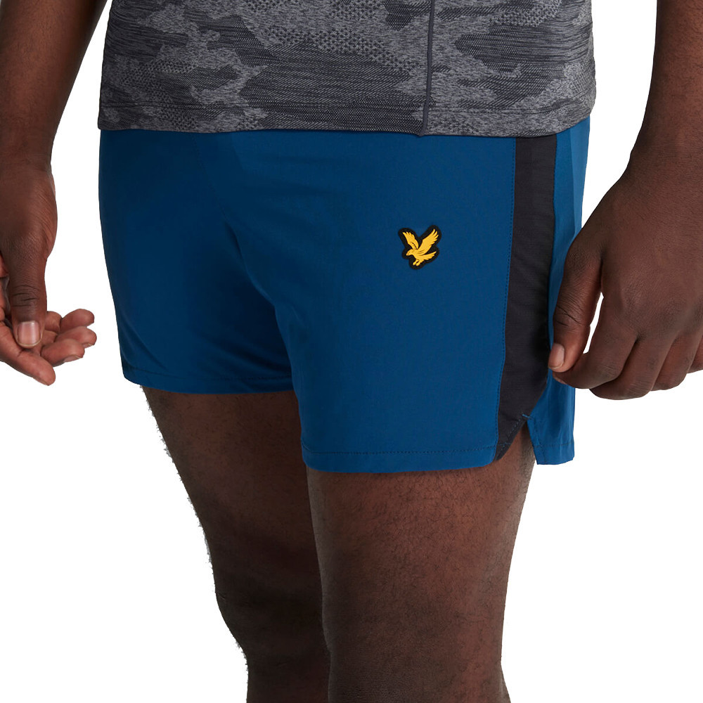 Product image of Lyle & Scott Mens 5' Core Lightweight Wicking Shorts M- Waist 32-34', (82-86cm)