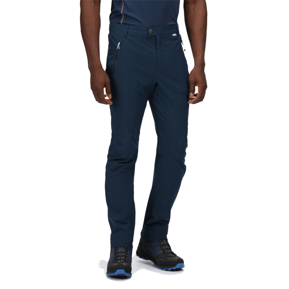 Regatta Mens Highton Water Repellent Walking Trousers 30R - Waist 30’ (76cm), Inside Leg 32’