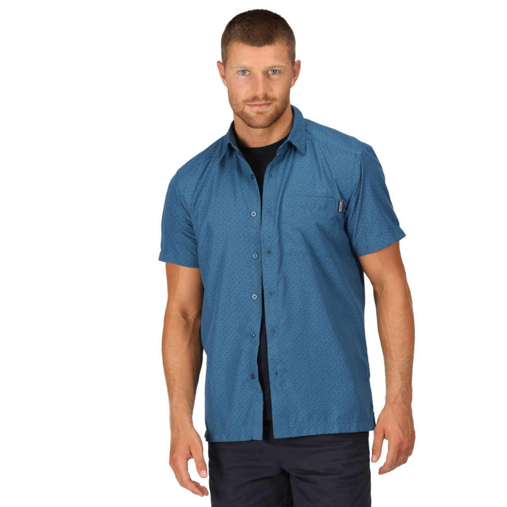 Regatta Mens Mindano VII Short Sleeve Quick Dry Shirt L - Chest 41-42’ (104-106.5cm)